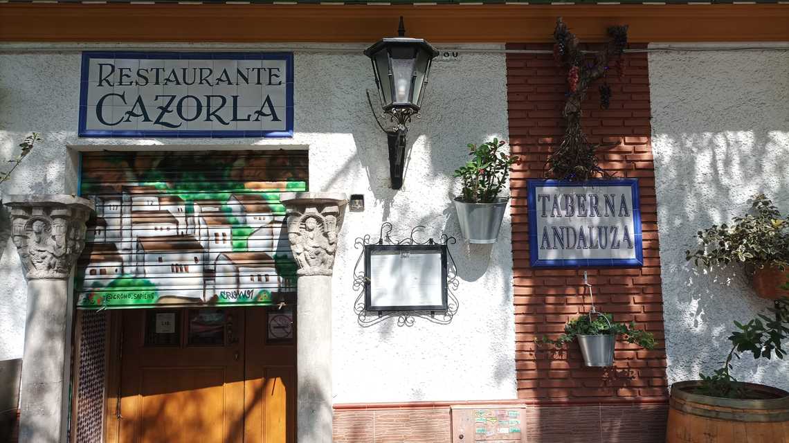 Restaurantes Cazorla cover image