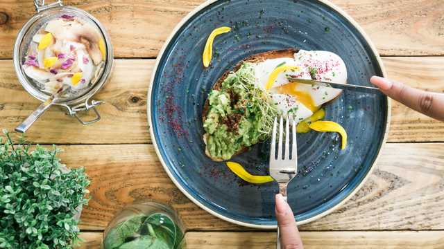 Brunch cafe  Manager