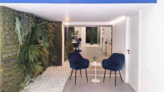 Comercial y Captador/a