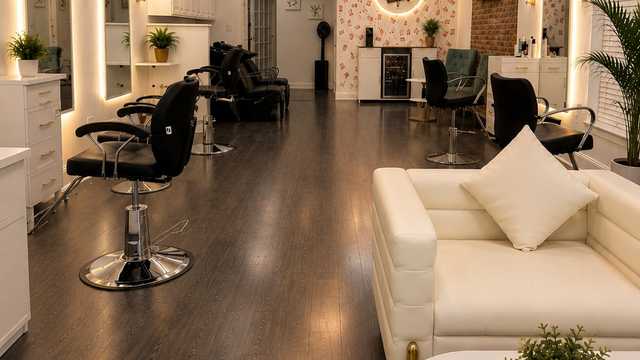 Salon Manager