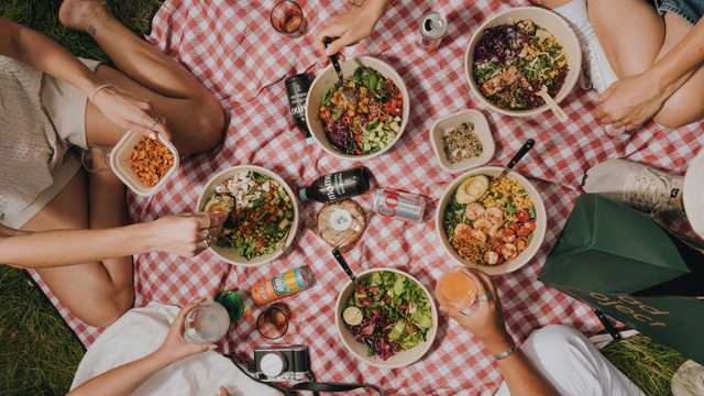 FOH Team Member | Full-Time & Part-Time | Monday–Friday
