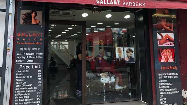 Barber / Hairdresser