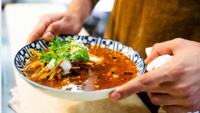 COCINERO/A -1600€ - CON EXPERIENCIENCIA EN GASTRONOMIA MEXICANA