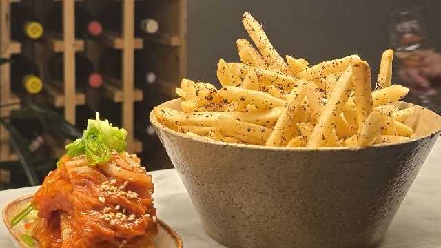 Ayudante/a de Cocina y Friegaplatos