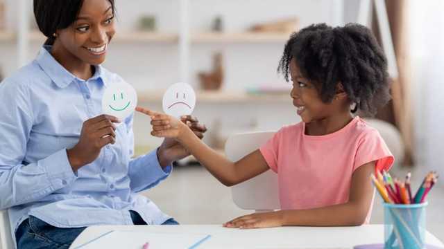 MONITOR/A DE INTELIGENCIA EMOCIONAL CON NIÑOS/AS - EXTRAESCOLARES- 2025