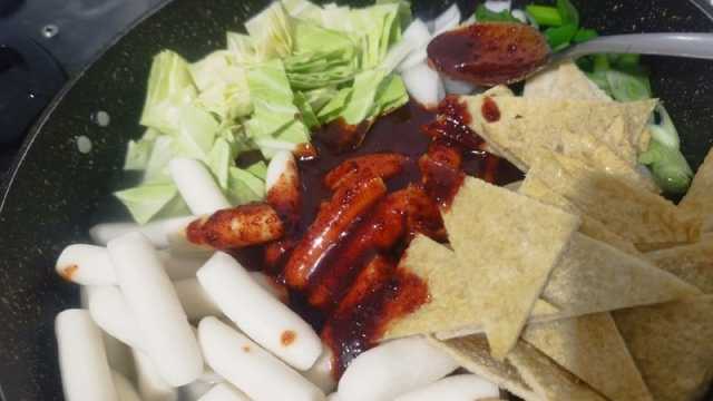 Ayudante/a de Cocinero/a