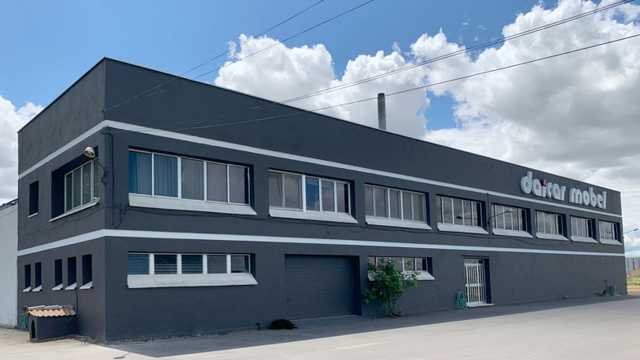 DEPENDIENTE/A DE MOBILIARIO KAVE HOME  INTERIORISTA DE INTERIORES