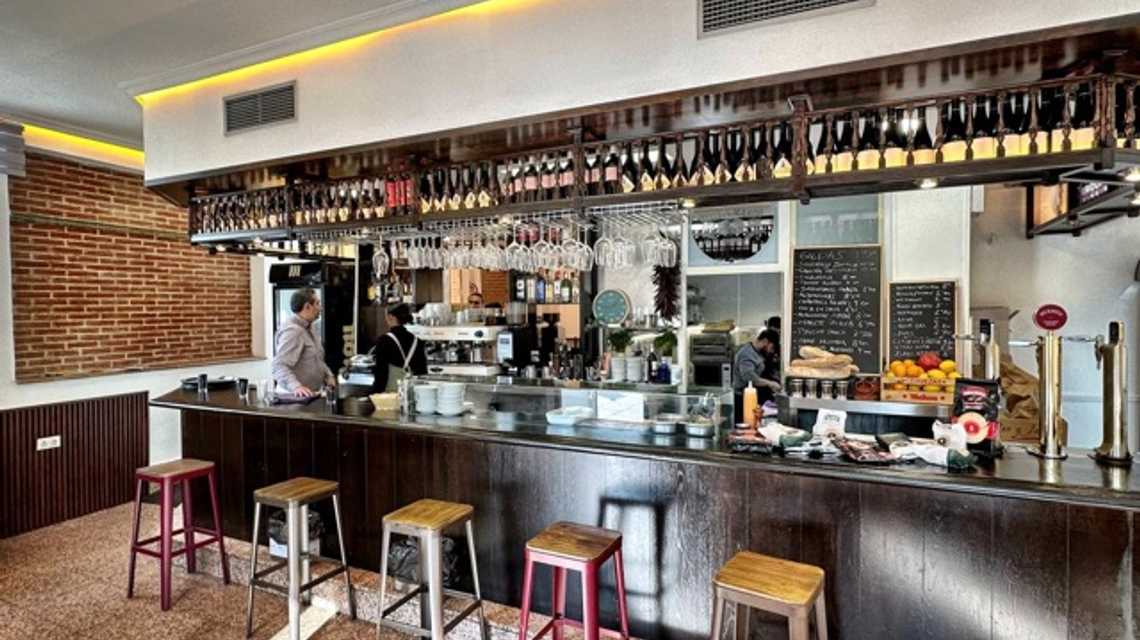 Campillo bar cover image