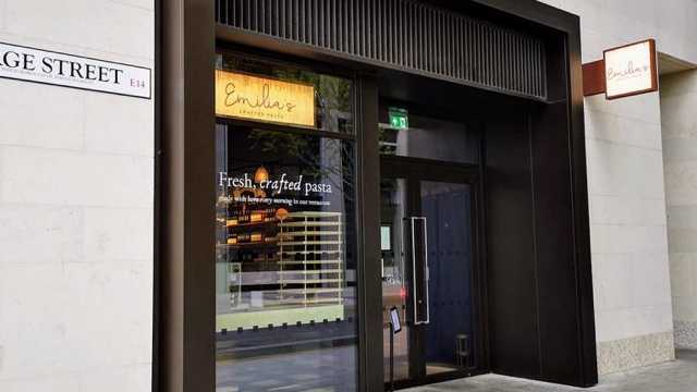 Commis Chef