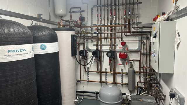 Plumbing / Heating Engineer