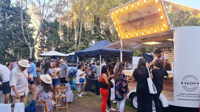 Ayudante/a de Cocina