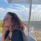 Emíliai  B. avatar icon