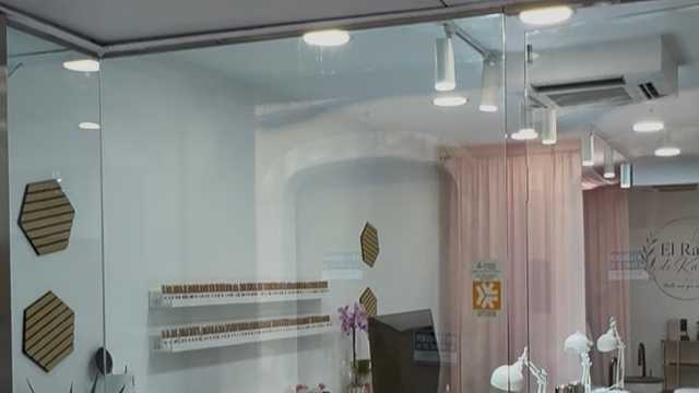 Manicurista Técnica Uñas Acrilicas