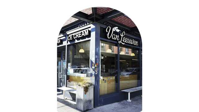 Seasonal Ice Cream Server - Williamsburg