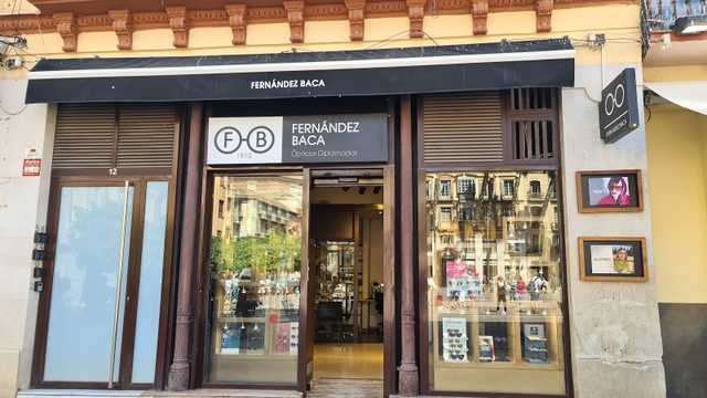 Auxiliar de optica / Comercial de ventas