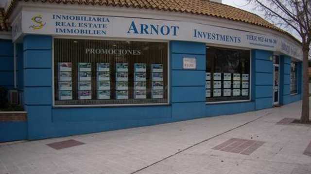 Encargado/a de Oficina