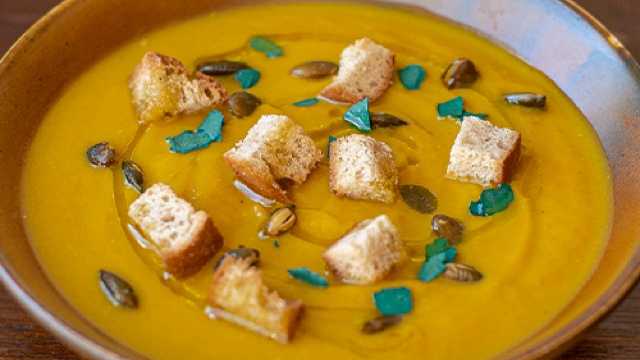 Ayudante/a de Cocina