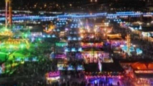 Chica ayudante en Feria