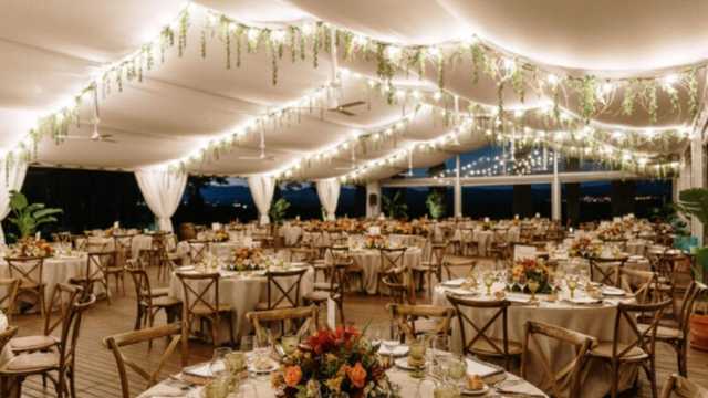 Cocinero/a y Ayudante/a de Cocina