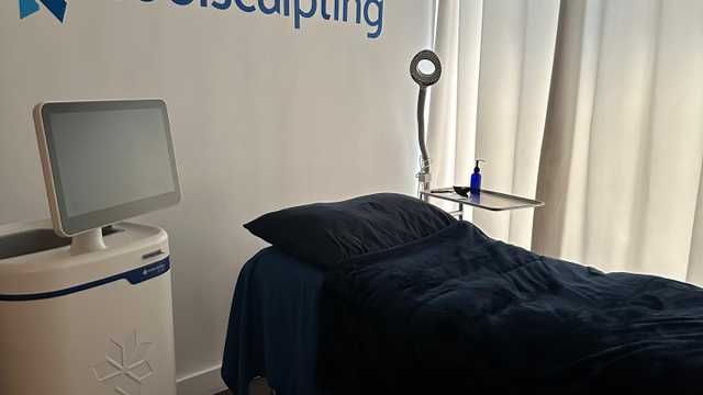 Front Desk Receptionist