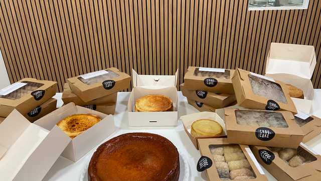 Cocinero/a y Ayudante/a de Cocina