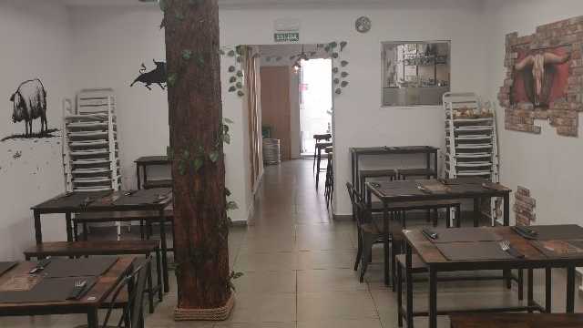 Ayudante/a de Sala
