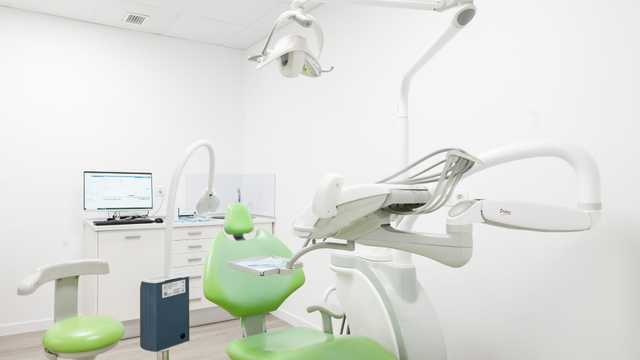 ASESOR COMERCIAL CLÍNICA DENTAL /ESTETICA