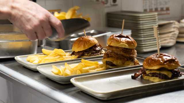 TONYROMA'S HERON CITY - Ayudante/a de Cocina