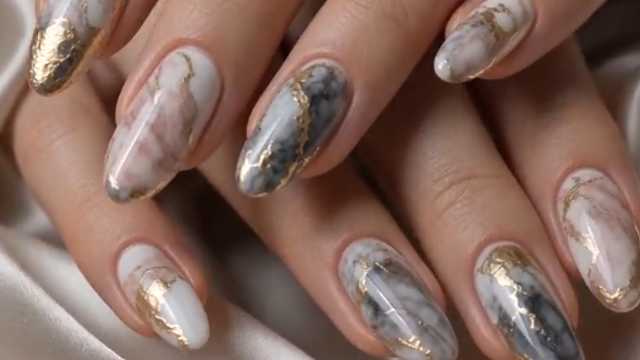 Manicurista Técnica Uñas Acrilicas