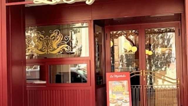 Ayudante de Camarero/a
