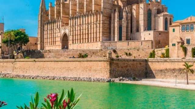 Dependienta Magaluf/Arenal/Paguera/Palma