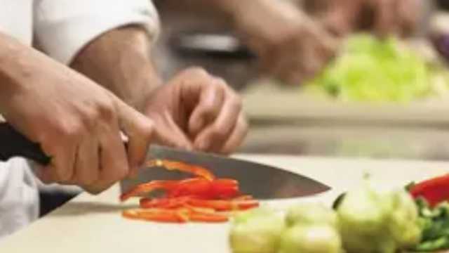 COCINERO/A 1800 - 2000€ NETOS EN SABADELL