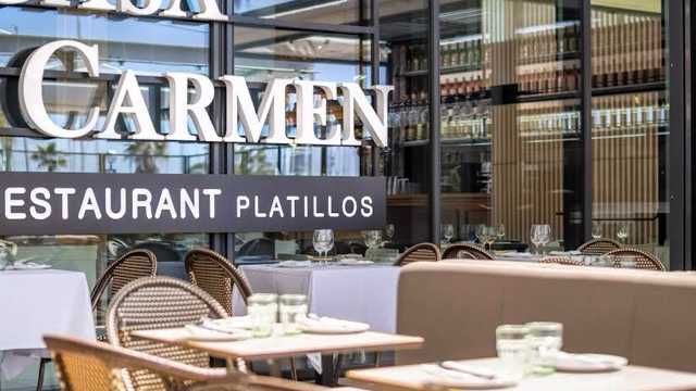 Encargado/a, camarero/s y ayudante de camareros