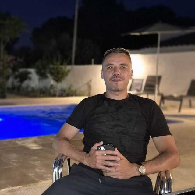 Candidate avatar