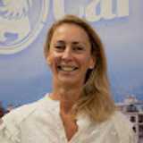 Lourdes B. avatar icon