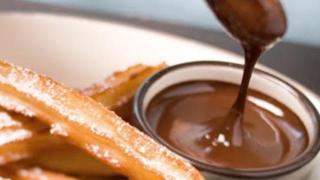 Ayudante churrería