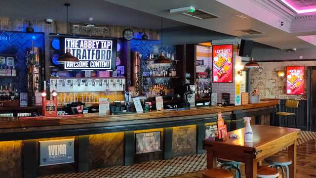 Bar Staff