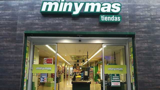Ayudante/a de Dependiente/a