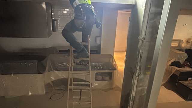 Builder