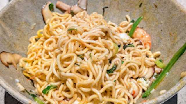 Cocinero/a de Cocina JAPONESA CALIENTE – Incorporación Inmediata |