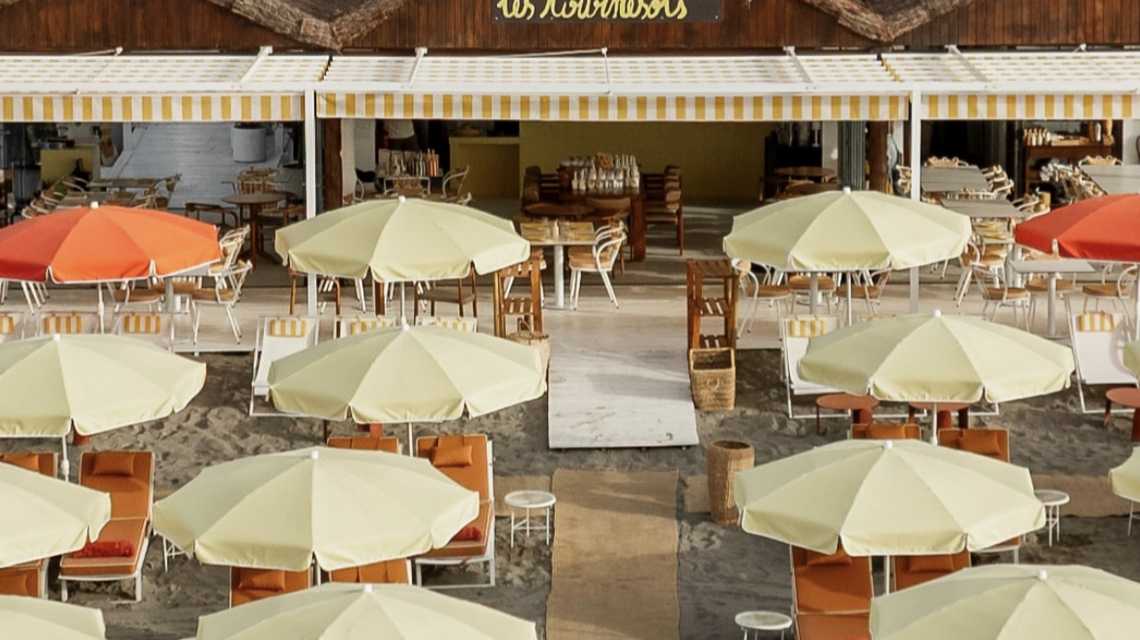 Les Tournesols cover image