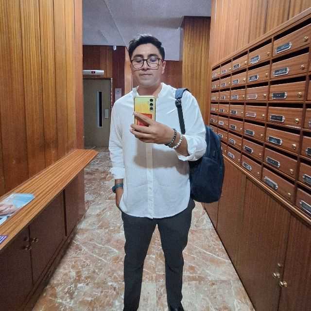 Candidate avatar