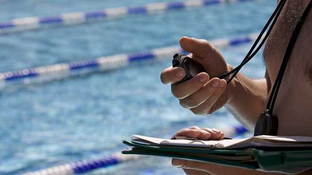 MONITOR DE NATACION