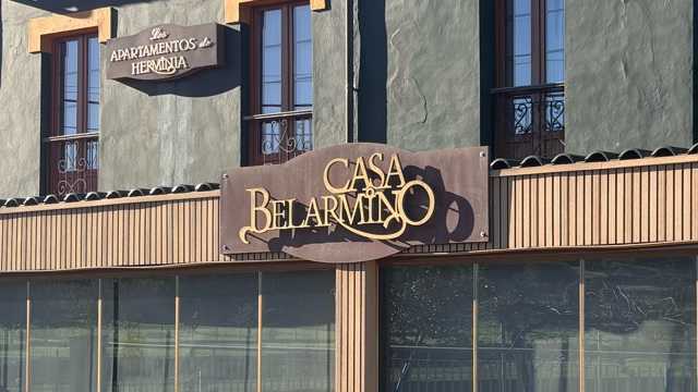 Camarero/a