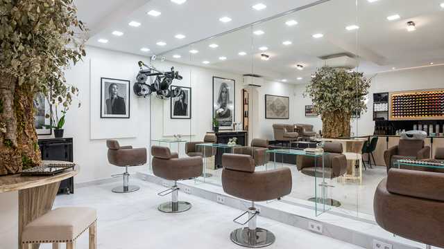 Manicurista Técnica Uñas Acrilicas