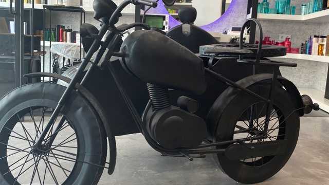 PELUQUERO - PELUQUERA