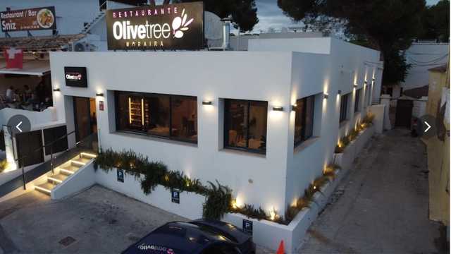 Cocinero/a y Ayudante/a de Cocina