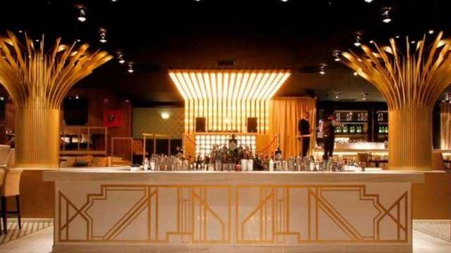 Cajera de restaurante