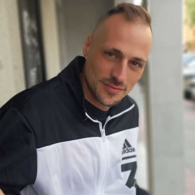 Candidate avatar