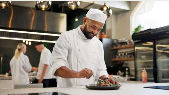 TERCERO DE COCINA PARA RESTUARANTE VEGETARIANO